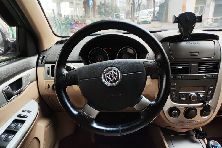 Used Buick Excelle 2013 1.5L Manual Classic Model