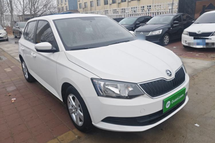 Used Skoda Fabia 2017 1.4L Automatic Car Enjoy Edition
