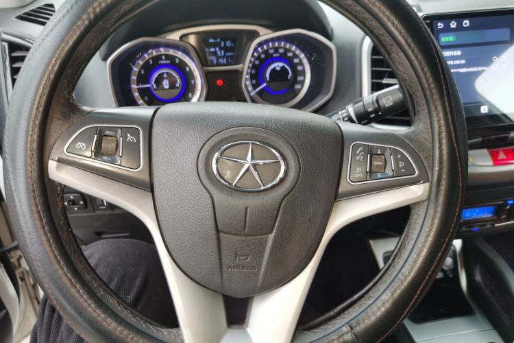 Used JAC Group Refine S3 2014 1.5L Manual Luxury Smart Model Steering Wheel