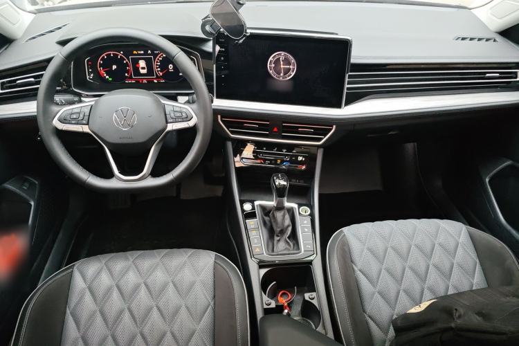 Used Volkswagen Sagitar 2023 300TSI DSG Excellence Edition Interior 2