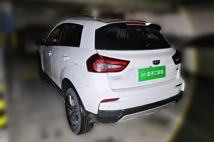 Used Geely Auto Vision X3 2019 Upgraded Model 1.5L Manual Elite Version