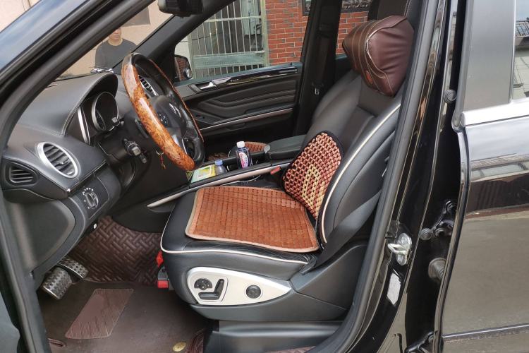 Used Mercedes-Benz M-Class 2010 ML 350 4MATIC Luxury Model
