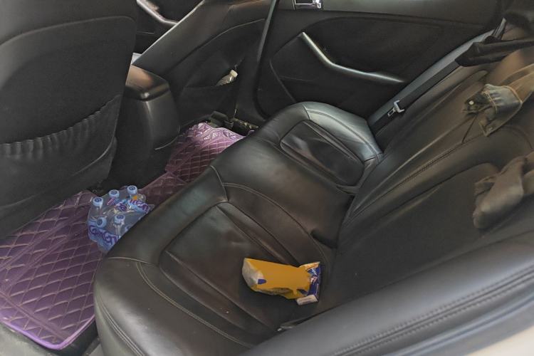 Used Kia K5 2011 2.0L Automatic DLX