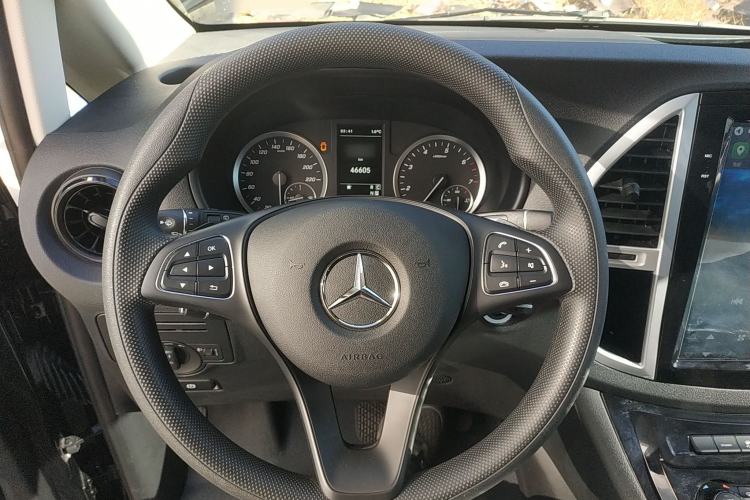 Used Mercedes-Benz Vito 2021 2.0T Elite Version 7 Seats