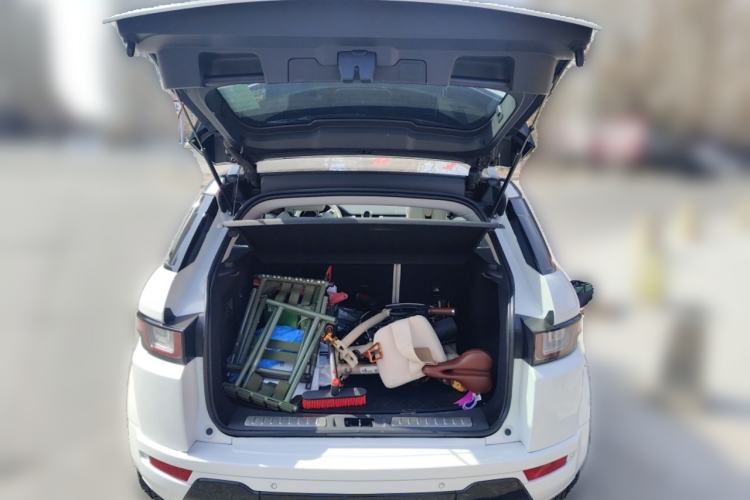 Used Land Rover Range Evoque 2018 240PS PURE Style Edition
