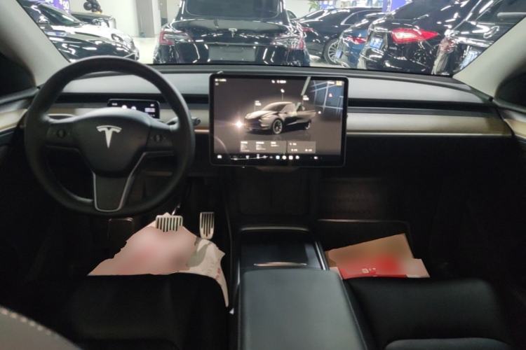 Used Tesla Model Y 2022 Rear-Wheel-Drive Version