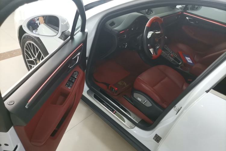 Used Porsche Macan 2018 Macan 2.0T