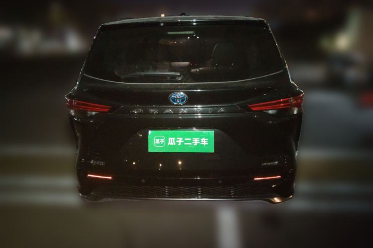 Used Toyota Granvia 2023 2.5L Hybrid Flagship VIP Edition Rear