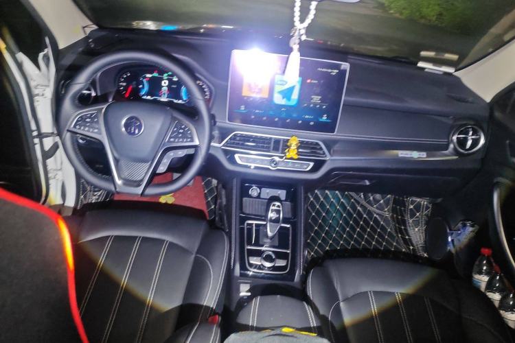 Used BYD Song New Energy 2019 Song DM 1.5TID Smart Connect Premium Model Center Console