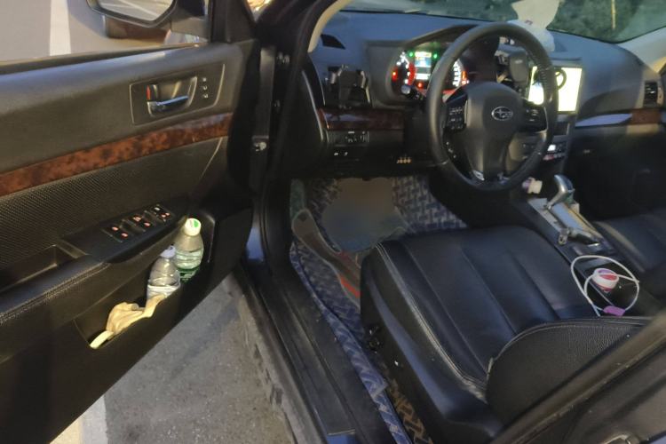 Used Subaru Outback 2012 2.5i Luxury Edition
