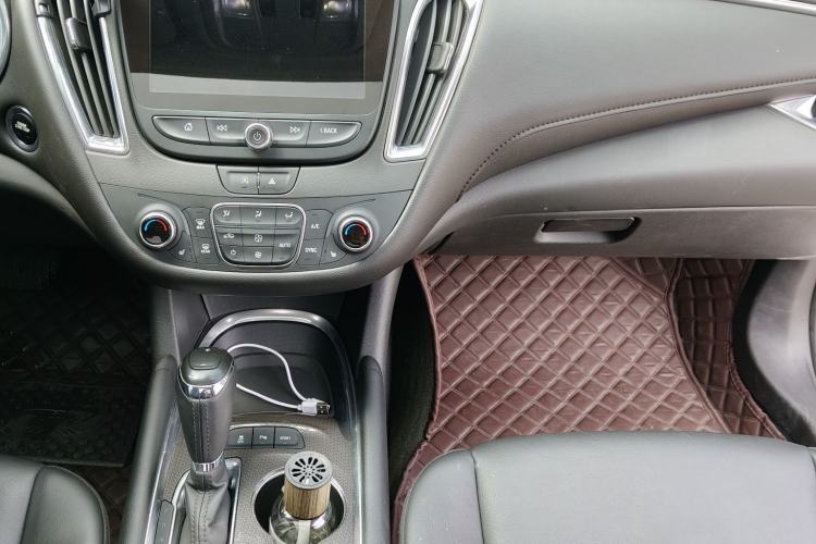 Used Chevrolet Malibu XL 2019 535T CVT Active Version Interior 7