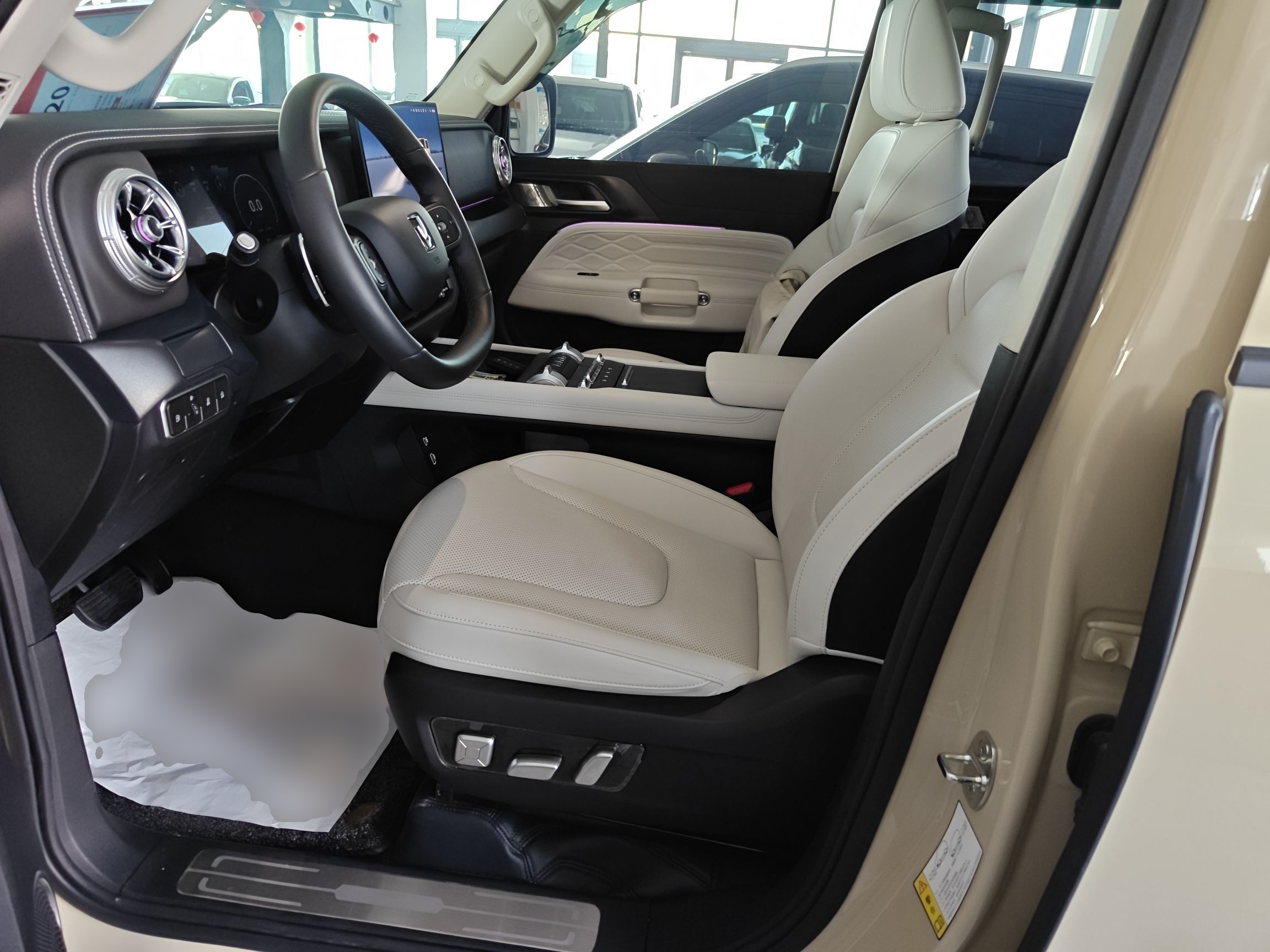 المقاعد الأمامية داخل السيارة