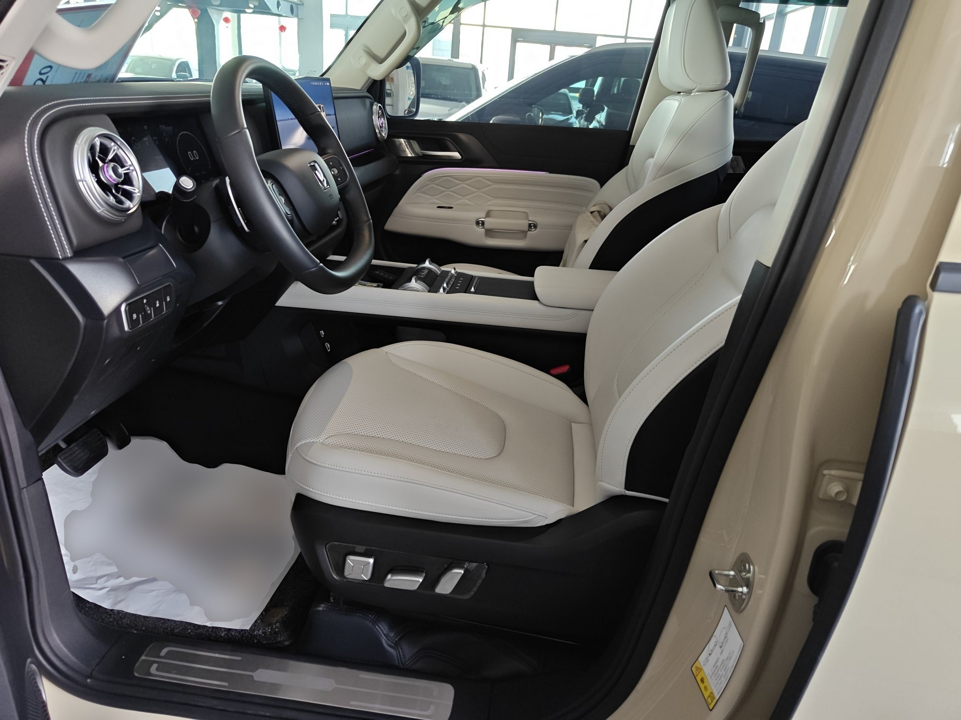 المقاعد الأمامية داخل السيارة