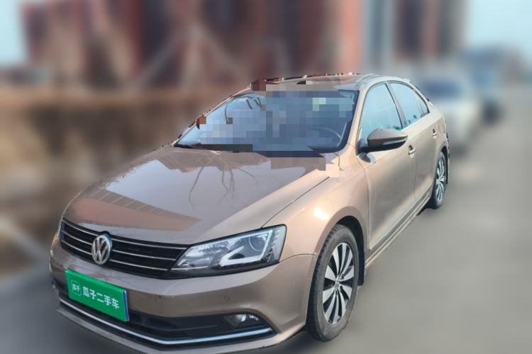 Used Volkswagen Sagitar 2015 230TSI Automatic Luxury Model