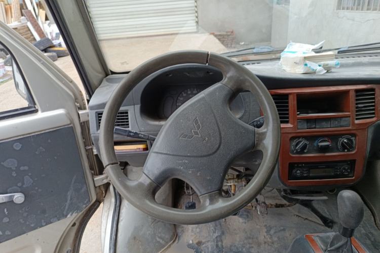 Used Wuling Zhiguang 2013 1.0L Practical Version