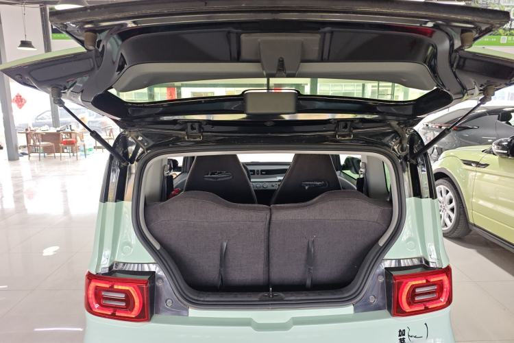 Used Wuling Hongguang MINIEV 2021 Macaron Fashion Model Lithium Iron Phosphate