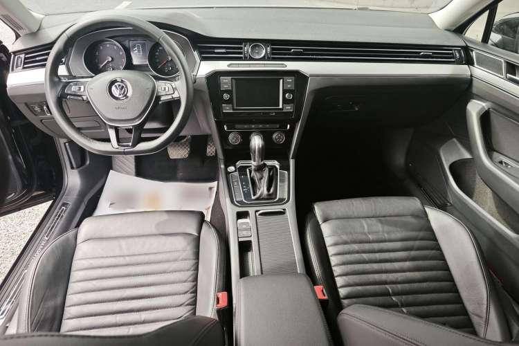 Used Volkswagen Magotan 2018 330TSI DSG Advanced Model