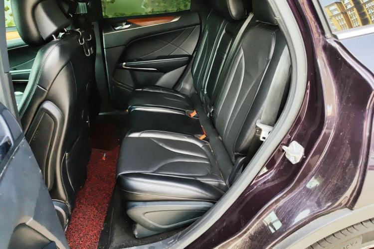 Used Lincoln MKC 2014 2.0T Two-Wheel-Drive Luxury Edition