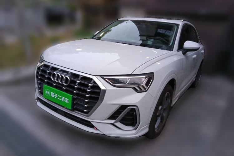 Used Audi Q3 2021 35 TFSI Fashion Dynamic Model