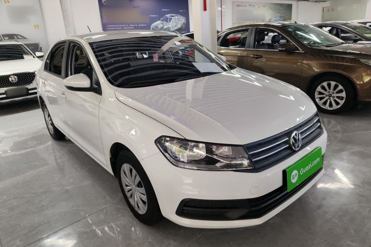 Used Volkswagen Santana 2021 1.5L Manual Fashion Edition Front Right 45 Deg