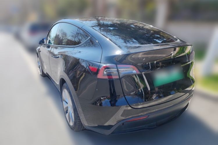 Used Tesla Model Y 2022 Rear-Wheel-Drive Version Rear Left 45 Deg
