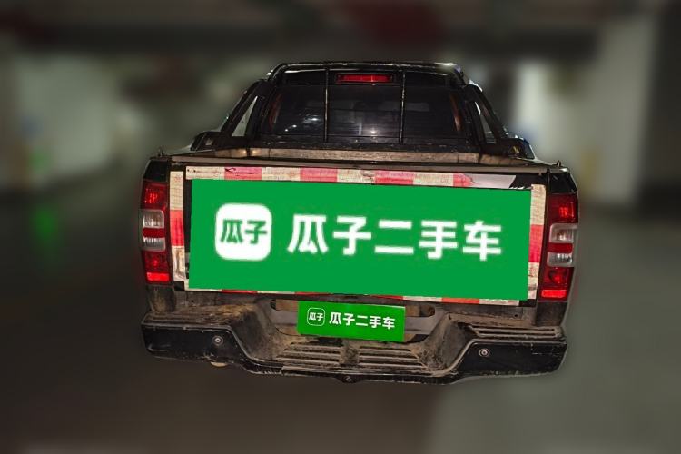 Used Isuzu JLM 2018 2.8T Classic Edition Two-Wheel Drive Luxury Version JE493ZLQ5F Trunk