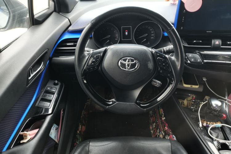 Used Toyota IZOA 2018 2.0L Yichi Edition China V Standard
