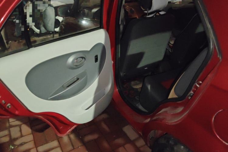 Used FAW Weizhi V2 2010 1.3L Manual Luxury Version Left Rear Seat