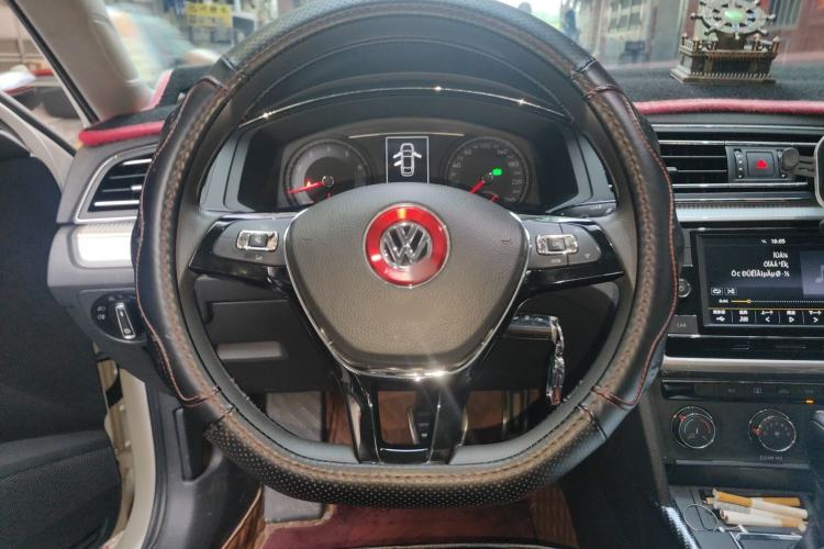 Used Volkswagen Lamando 2019 230TSI DSG Vision Edition China V Standard Steering Wheel