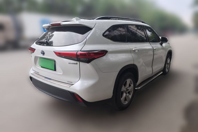 Used Toyota Highlander 2022 Dual-Engine 2.5L 4x4 Elite Edition 7-Seater
