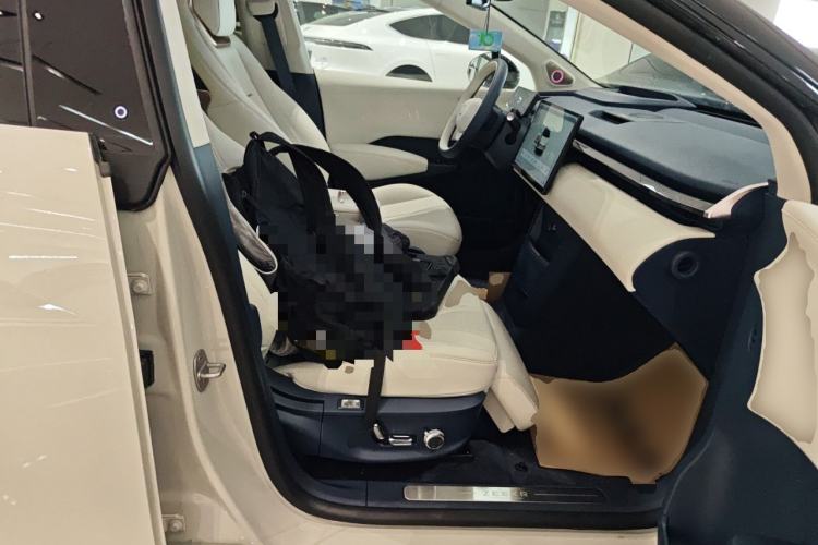 Used Zeekr X 2025 Four-Seater Rear-Drive Cube Version
