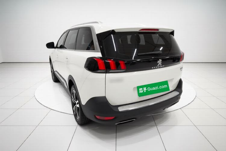 Used Peugeot 5008 2017 380THP 7-Seater Elite Edition
