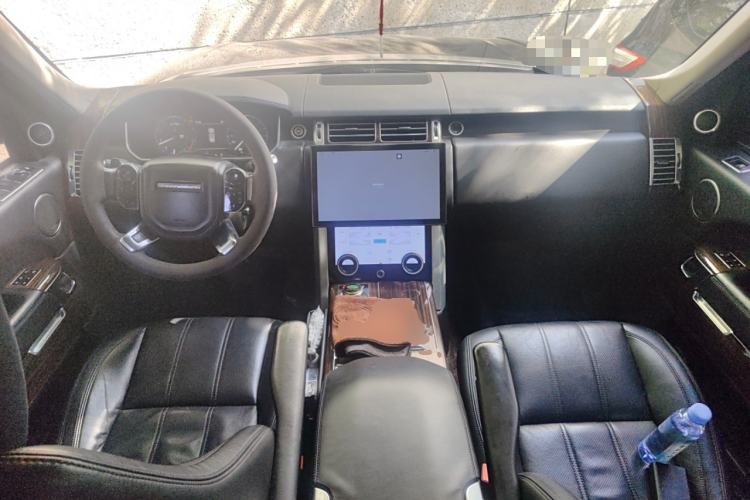 Used Land Rover Range 2014 3.0 TDV6 Vogue Center Console