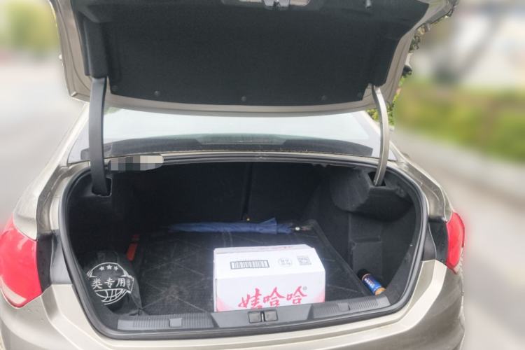 Used Citroen C4L 2015 1.8L Automatic Luxury Edition Trunk