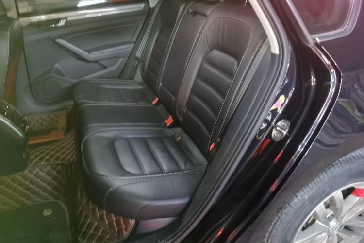 Used Volkswagen Passat 2016 330TSI DSG Luxury Edition Left Rear Seat