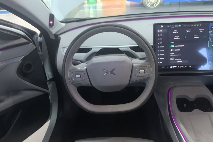 Used XPeng MONA M03 2025 600 with Ultra-Long Range Max Steering Wheel