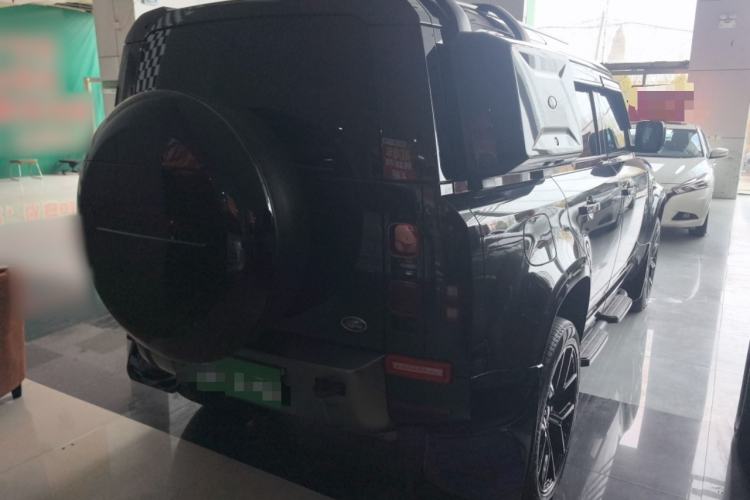 Used Land Rover Defender 2023 Facelift 110 3.0T P400 X-DYNAMIC HSE
