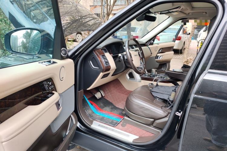 Used Land Rover Range Rover 2021 3.0 L6 Century Extended Classic Edition