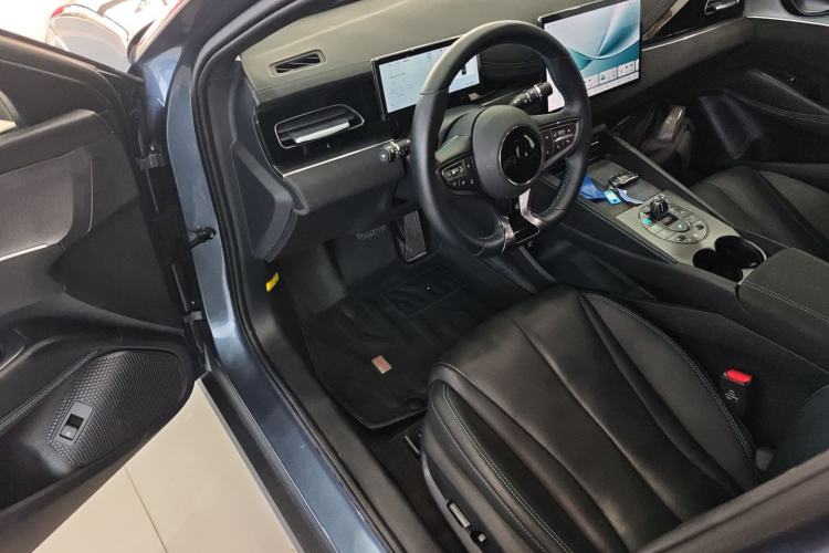 Used BYD Seal 06 New Energy 2025 DM-i Smart Drive 120KM Deluxe Model