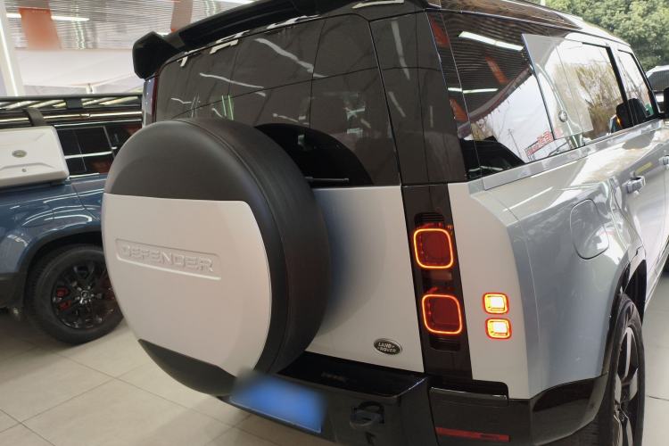 Used Land Rover Defender 2022 110 P400 X-DYNAMIC HSE