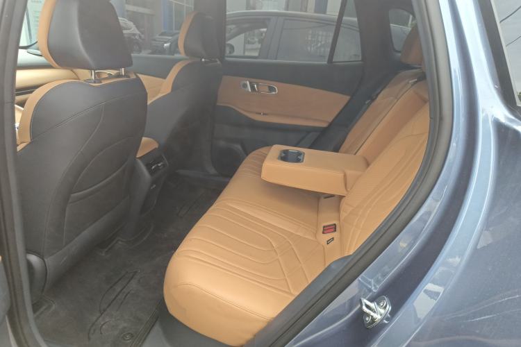 Used Geely Galaxy Galaxy Xingjian 7 EM-i 2025 120km Flagship Edition
