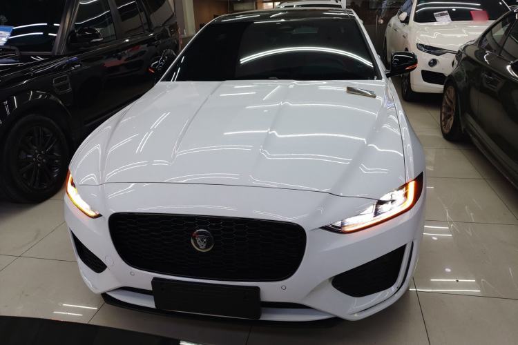 Used Jaguar XEL 2024 2.0T 250 PS R-DYNAMIC S Ebony Black Sport Edition
