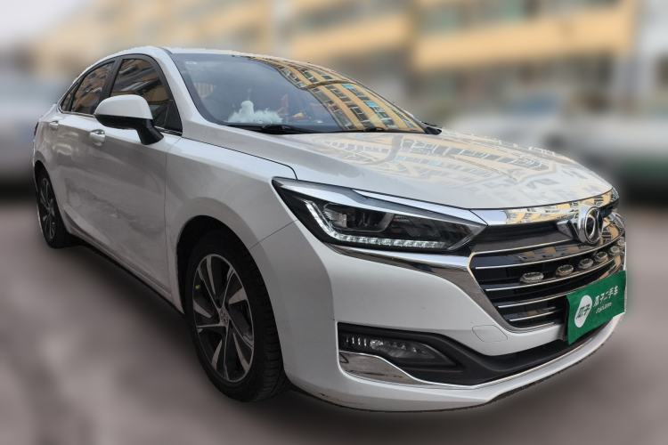 Used BAIC Beijing U7 2019 1.5T CVT New Smart Version China V