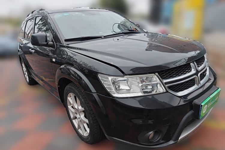 Used Dodge Journey 2013 2.4L Two-Wheel Drive Luxury Version
