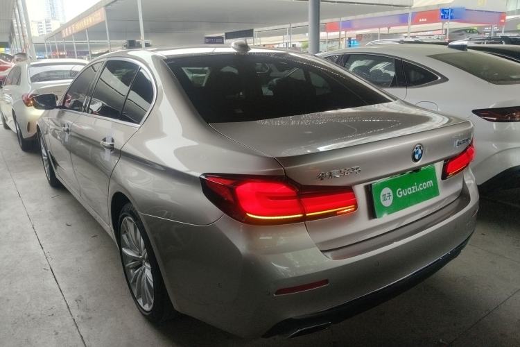 Used BMW 5 Series 2023 530Li Luxury Edition Premium Package Exterior 2