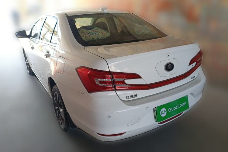 Used BYD Qin New Energy 2017 1.5T Luxury Model Rear Left 45 Deg