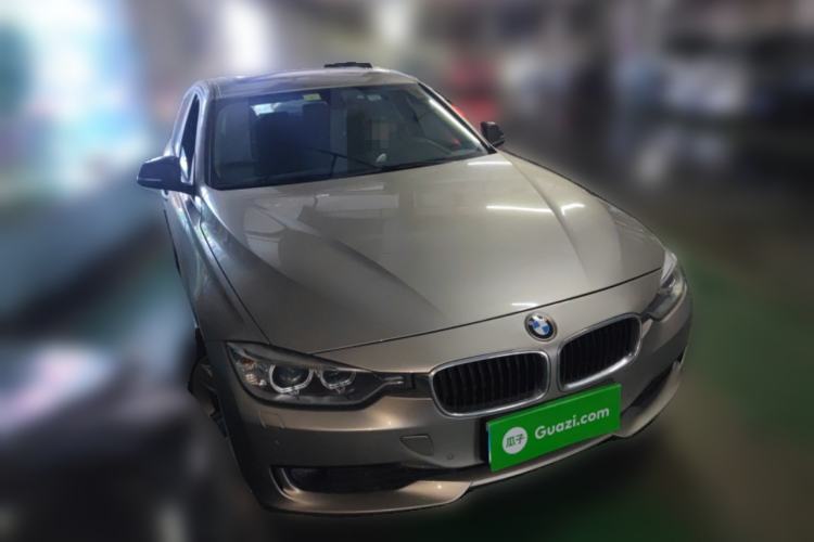 Used BMW 3 Series 2015 320i Luxury Line Stylish Edition