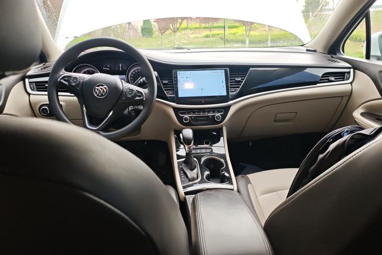 Used Buick Verano 2015 Sedan 15S Automatic Leading Model Center Console