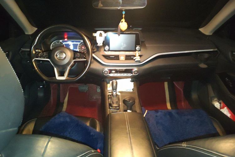 Used Nissan Teana 2019 2.0L XL Upper SmartDrive Version
