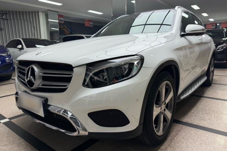 Used Mercedes-Benz GLC 2016 GLC 300 4MATIC Dynamic Model